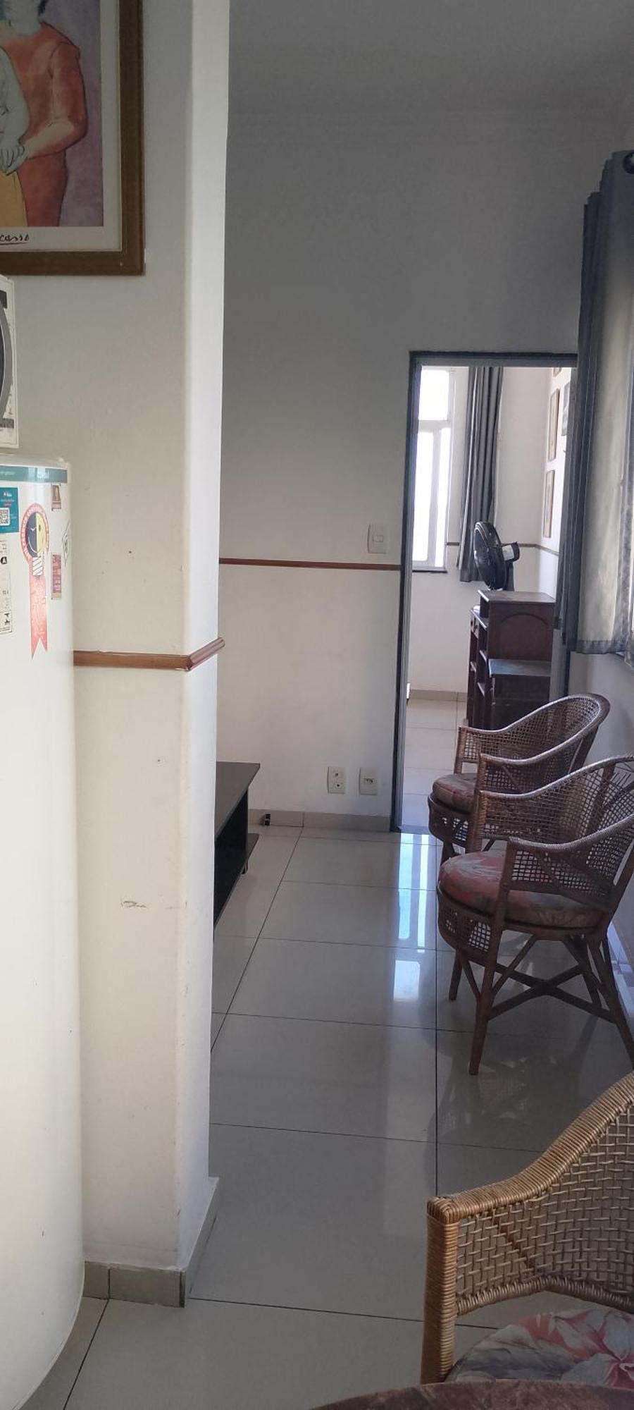 Apartamento 604 *